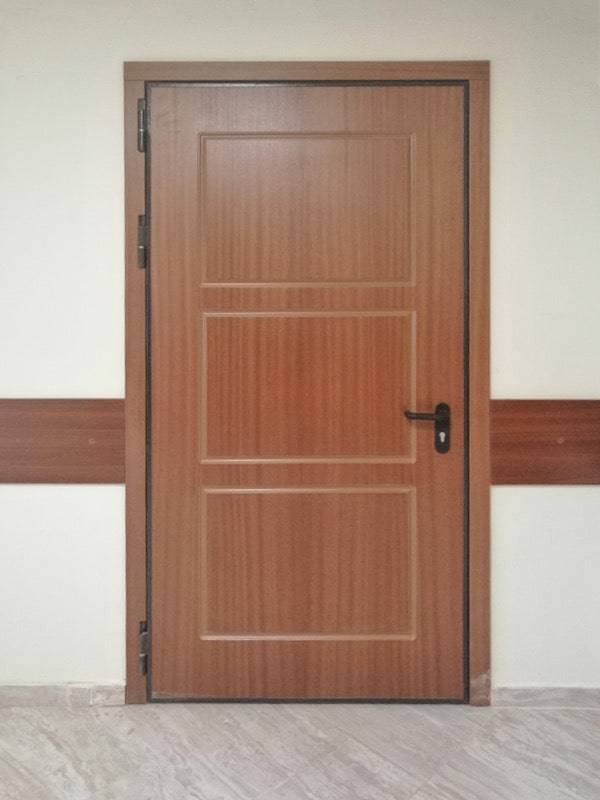 Однопольная МДФ дверь снаружи Однопольная МДФ дверь снаружи