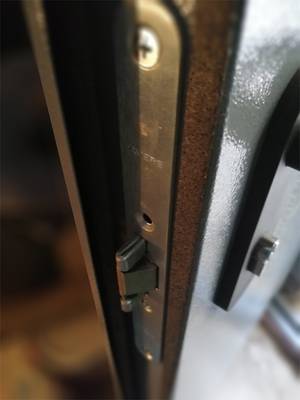 Центросоюзный переулок, подвал. Противопожарных замок Avers Центросоюзный переулок, подвал. Противопожарных замок Avers