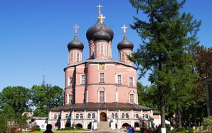 Большой собор на Донской площади Большой собор на Донской площади