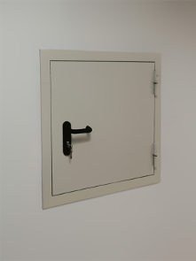 Огнестойкий люк в стене Огнестойкий люк в стене