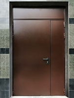 Полуторная дверь с фрамугой Полуторная дверь с фрамугой